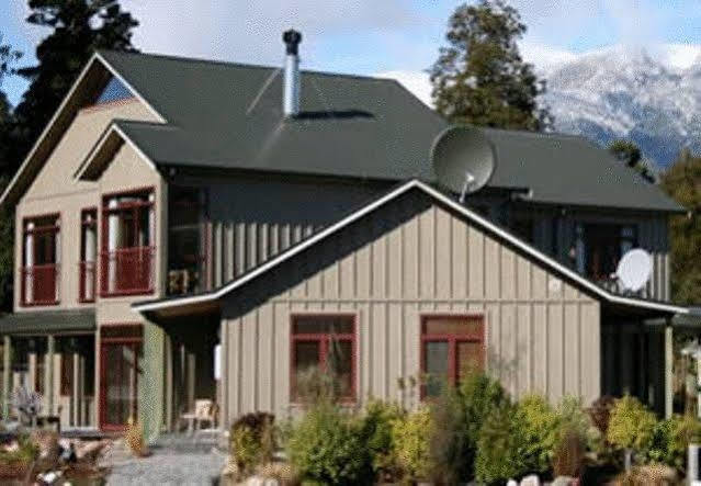 Mahitahi Lodge Bruce Bay Exterior photo
