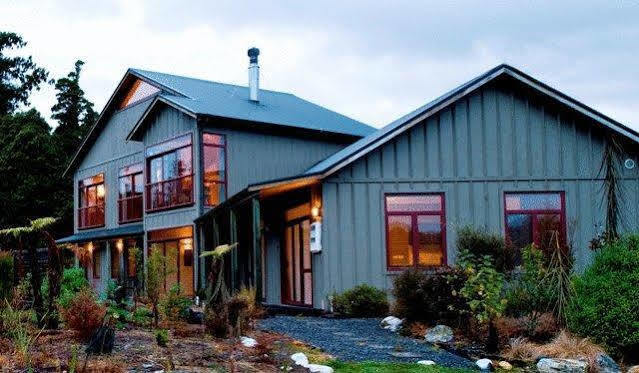 Mahitahi Lodge Bruce Bay Exterior photo